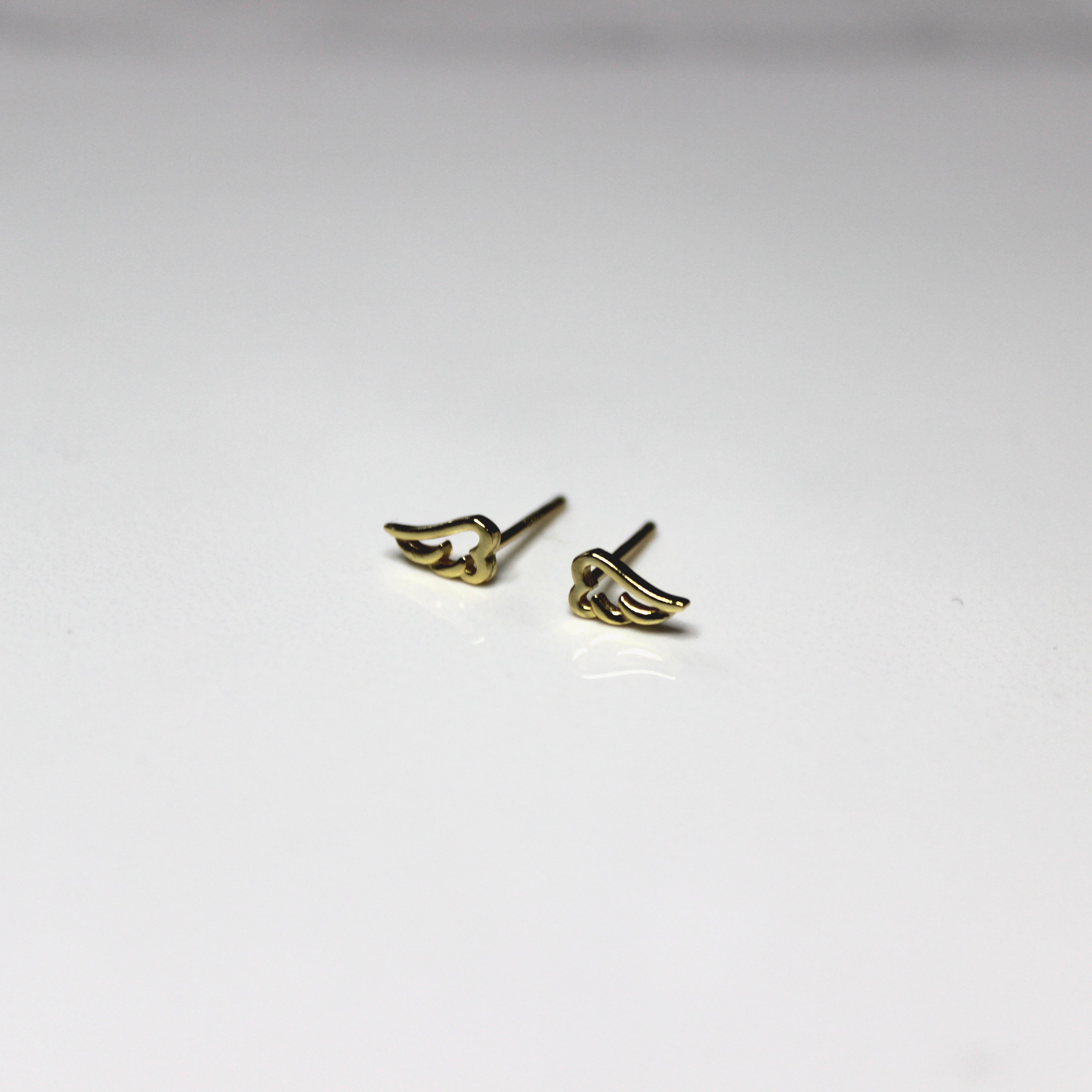 Caily Sterling Silver Minimal Angel Wing Stud Earrings Gold