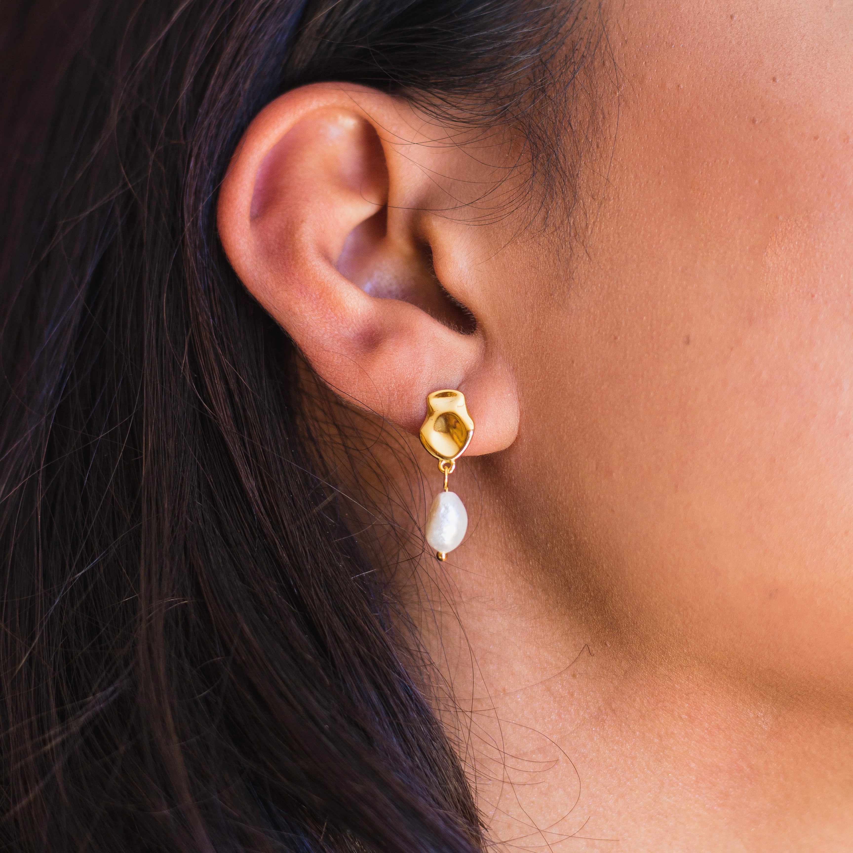 Camila Baroque Freshwater Pearl Drop Earrings Model